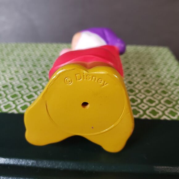 Vintage Disney Lot of 5 Snow White & the Seven Dwarfs Toy Figures 4" - Picture 3 of 8